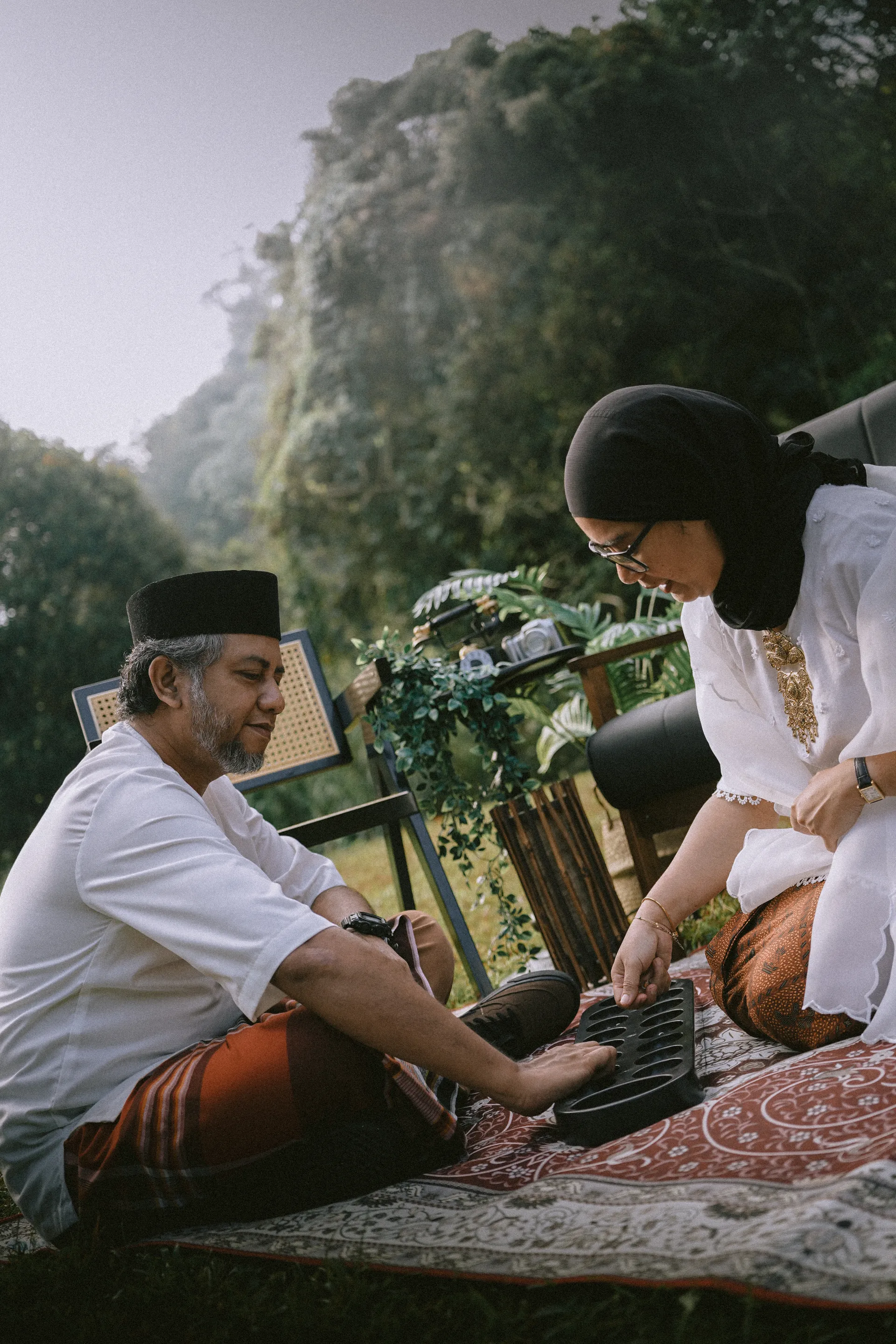 Momentous Studio Raya 2026 | Hari Raya Photoshoot KL | Classic Garden ...